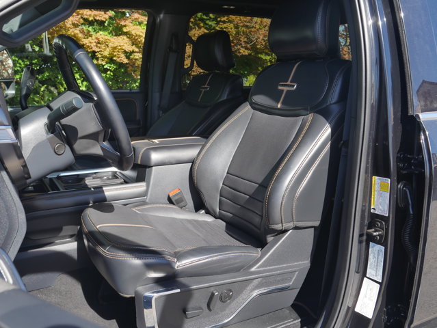 Certified 2024 Ford F350 Platinum w/ Tremor Off-Road Package AWD/4WD image 40