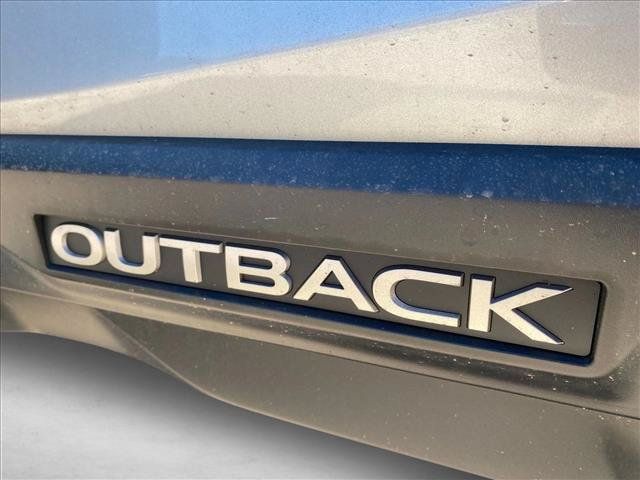 Used 2022 Subaru Outback Premium AWD/4WD image 17
