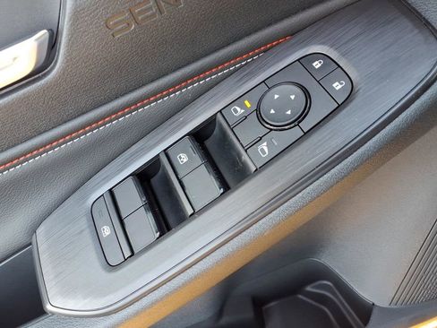 New 2026 Nissan Sentra SR image 17