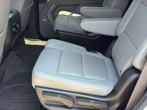 Certified 2024 Chevrolet Tahoe LT w/ Luxury Package RWD image 17