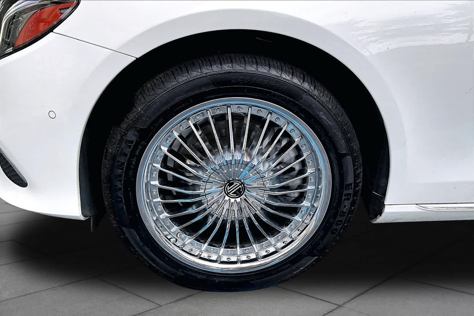 Used 2019 Mercedes-Benz E 300 4MATIC image 10
