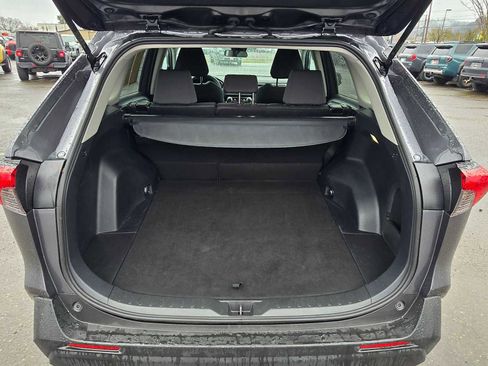 Certified 2025 Toyota RAV4 XLE image 15