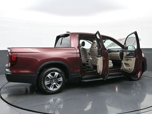 Used 2019 Honda Ridgeline RTL-T image 48