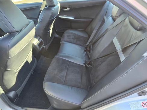 Used 2012 Toyota Camry SE image 31