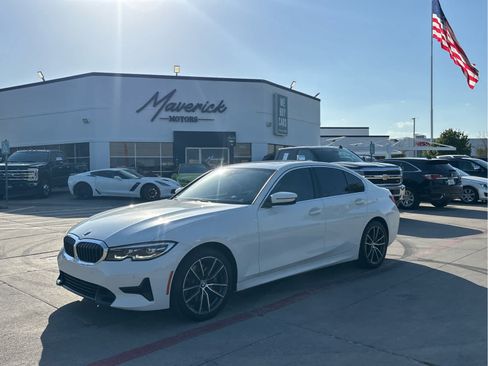 Used 2019 BMW 330i Sedan w/ Premium Package RWD image 1