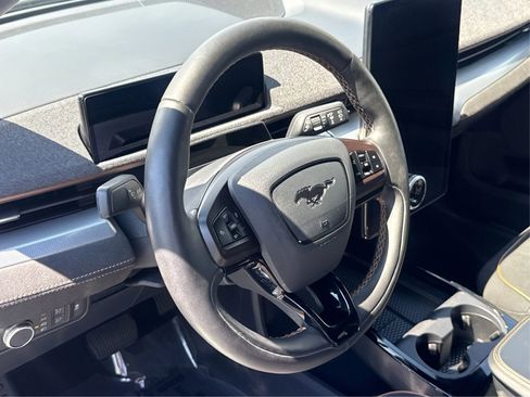 Used 2022 Ford Mustang Mach-E GT AWD/4WD image 16