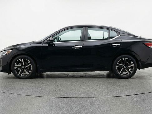 Used 2025 Nissan Sentra SV image 5