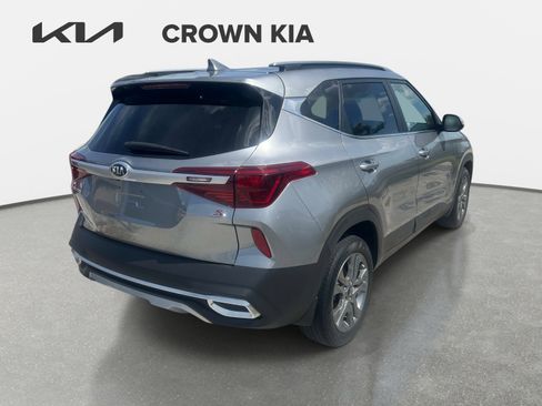Certified 2025 Kia Seltos S FWD image 4