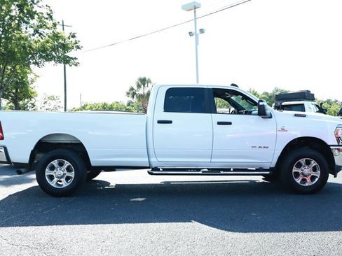Used 2024 RAM 2500 Big Horn AWD/4WD image 4