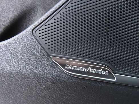 New 2026 Kia Sportage X-Line w/ X-Line Technology Package image 18