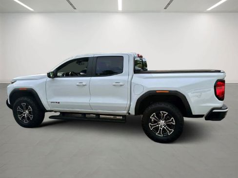 Used 2024 GMC Canyon AT4 w/ AT4 Premium Package AWD/4WD image 3