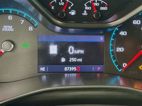 Used 2021 Chevrolet Colorado Z71 image 12