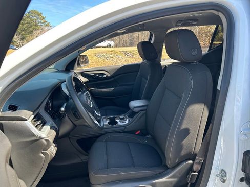 Certified 2023 GMC Acadia SLE w/ Driver Convenience Package image 36