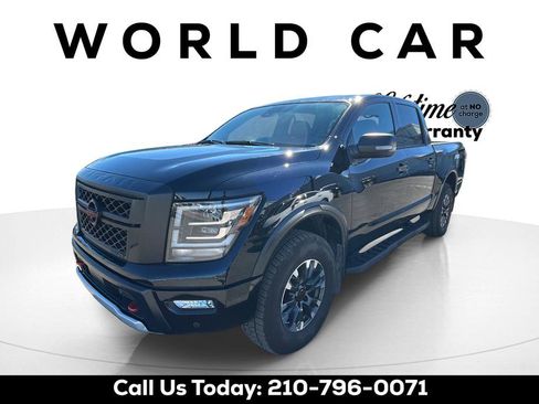Used 2024 Nissan Titan PRO-4X w/ Pro-4x Convenience Package image 10