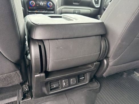 Used 2021 Chevrolet Silverado 1500 LT image 16