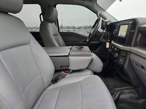 Used 2023 Ford F250 XL w/ FX4 Off-Road Package AWD/4WD image 16