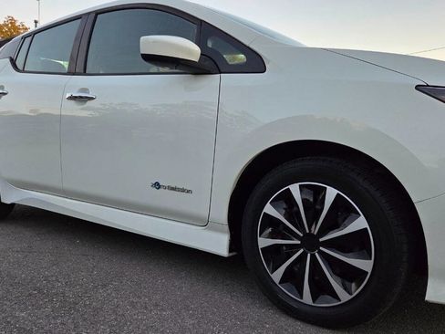 Used 2019 Nissan Leaf S w/ S Charge Package image 17