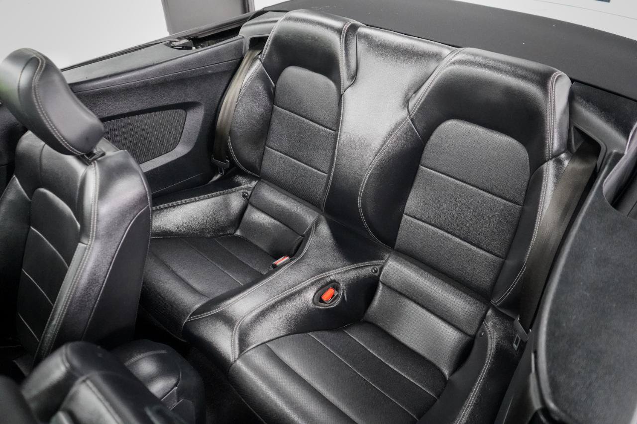 Used 2023 Ford Mustang Premium RWD image 19