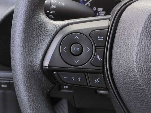 Used 2022 Toyota Corolla LE image 22