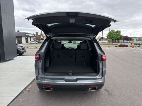 Used 2020 Chevrolet Traverse Premier AWD/4WD image 8