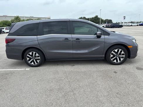 Used 2026 Honda Odyssey EX-L image 6