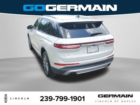 Certified 2021 Lincoln Corsair FWD image 9