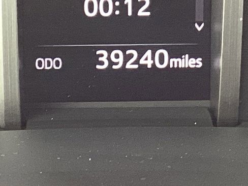 Used 2024 Toyota 4Runner TRD Off-Road Premium image 4