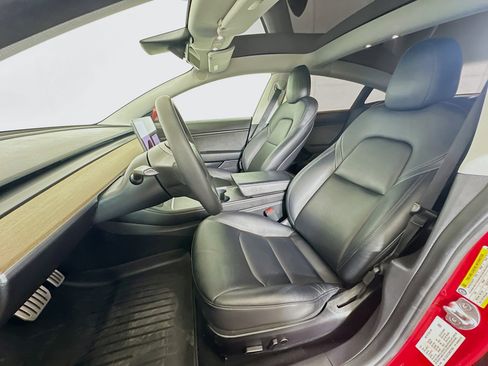 Used 2021 Tesla Model 3 Performance image 13