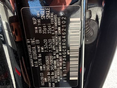 Certified 2024 Kia Telluride EX FWD image 33