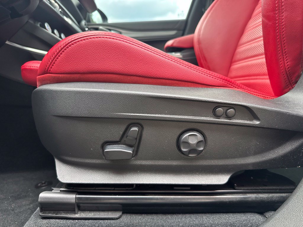 Used 2023 Alfa Romeo Stelvio Veloce AWD/4WD image 30