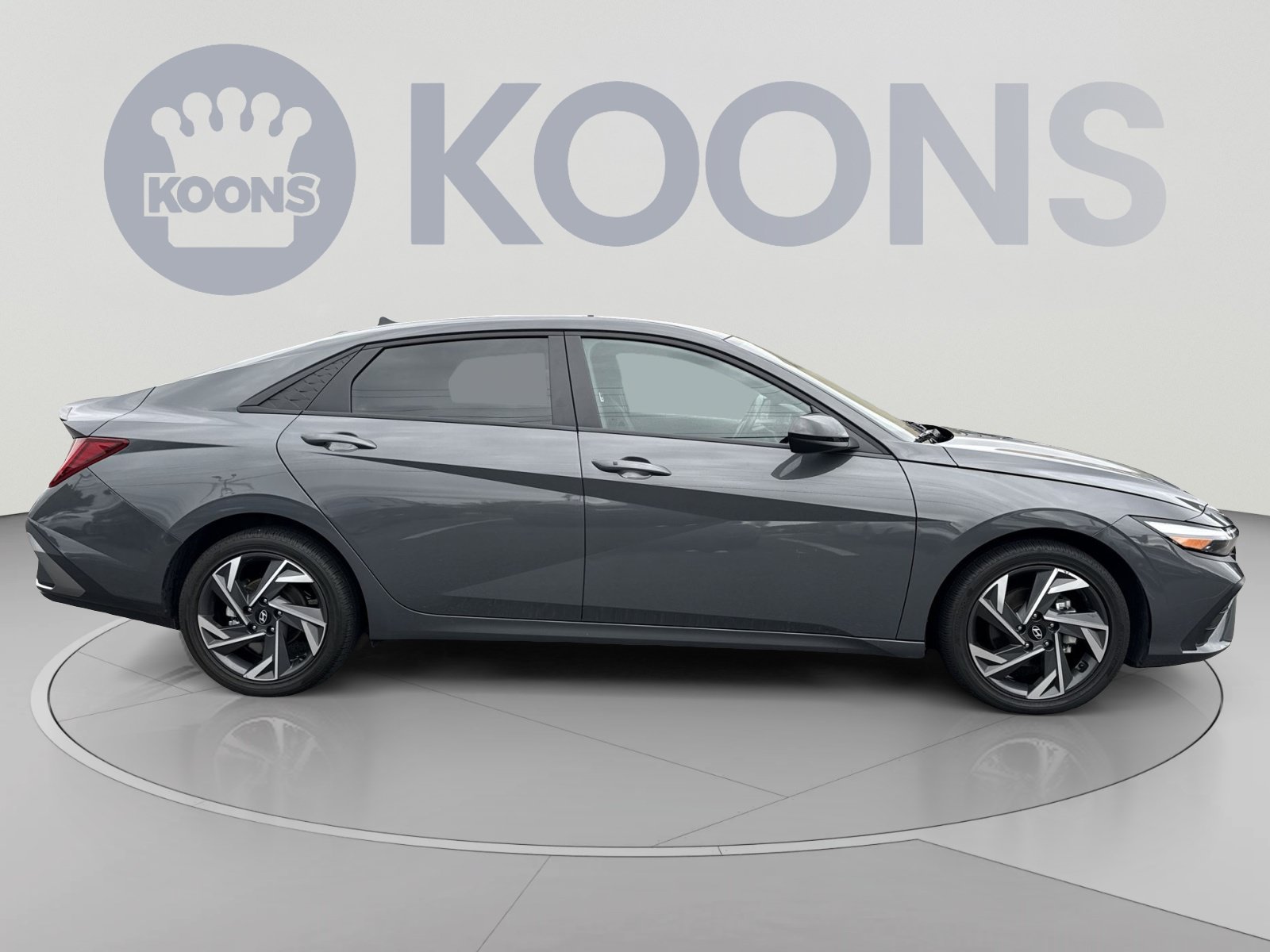 Certified 2025 Hyundai Elantra SEL FWD image 8