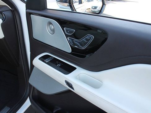 Used 2020 Lincoln Aviator Black Label Grand Touring w/ Class IV Trailer Tow Package AWD/4WD image 56
