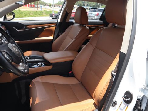 Used 2017 Lexus GS 350 F Sport AWD/4WD image 2
