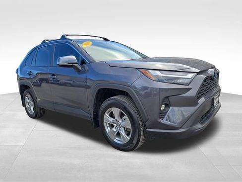 Used 2024 Toyota RAV4 XLE AWD/4WD image 1