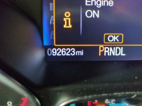 Used 2015 Ford Focus SE w/ SE Cold Weather Package FWD image 18