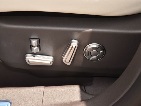 New 2026 Lincoln Nautilus Black Label AWD/4WD image 42