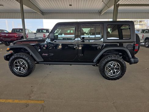 New 2025 Jeep Wrangler Unlimited Rubicon w/ Steel Bumper Group image 8