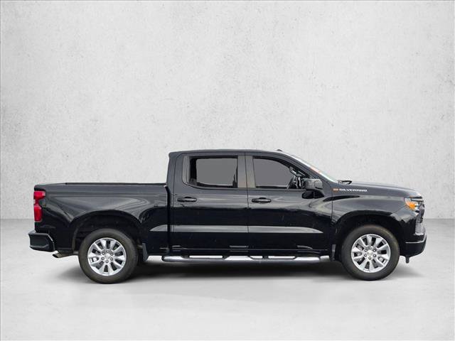 Used 2024 Chevrolet Silverado 1500 Custom RWD image 4