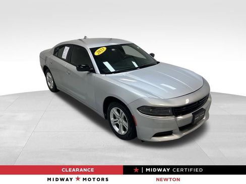 Used 2023 Dodge Charger SXT image 1