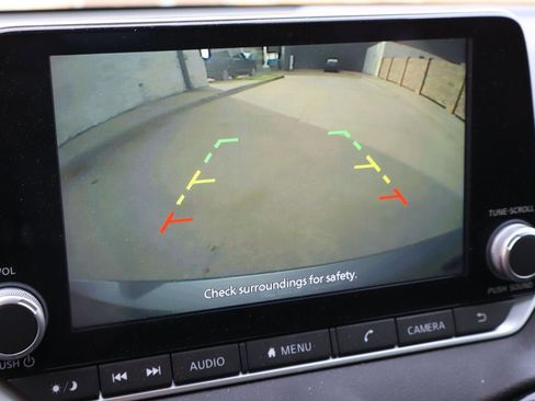 Used 2024 Nissan Sentra SV w/ Lighting Package FWD image 7