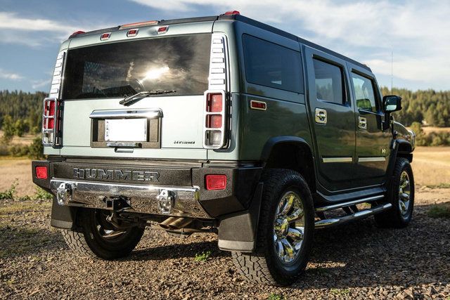 Used 2005 HUMMER H2 w/ Preferred Equipment Group AWD/4WD image 8