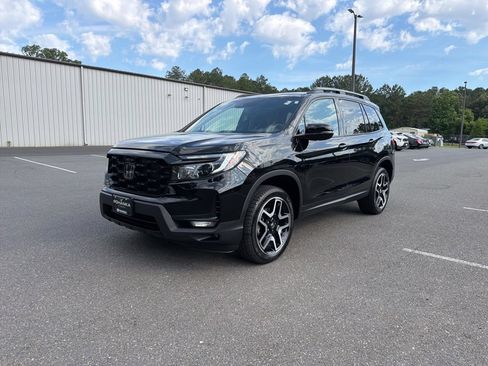 Used 2022 Honda Passport Elite image 2