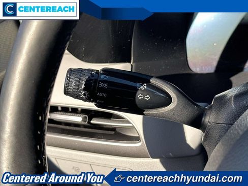 Used 2023 Hyundai Palisade SEL w/ Cargo Package AWD/4WD image 24