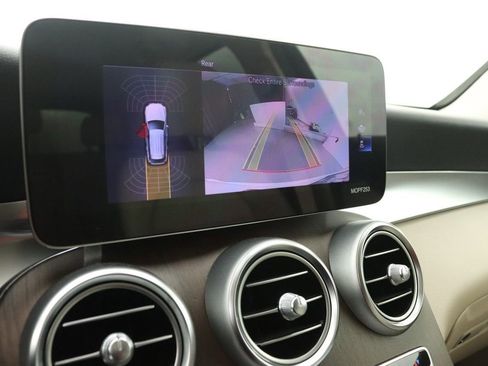 Certified 2022 Mercedes-Benz GLC 300 image 16