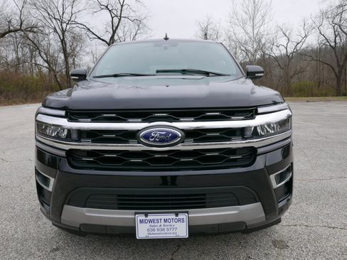 Used 2024 Ford Expedition Max Limited image 2