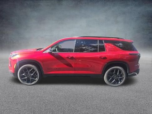 Used 2026 Chevrolet Traverse RS w/ LPO, Floor Liner Package AWD/4WD image 6