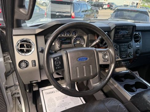 Used 2014 Ford F250 Lariat w/ Lariat Interior Package image 53
