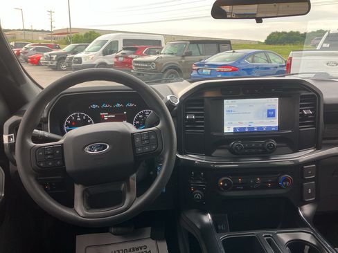 Certified 2022 Ford F150 XL w/ STX Appearance Package AWD/4WD image 9