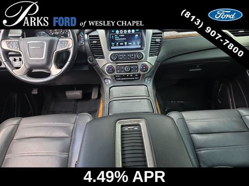 Used 2019 GMC Yukon Denali w/ Denali Ultimate Package AWD/4WD image 11