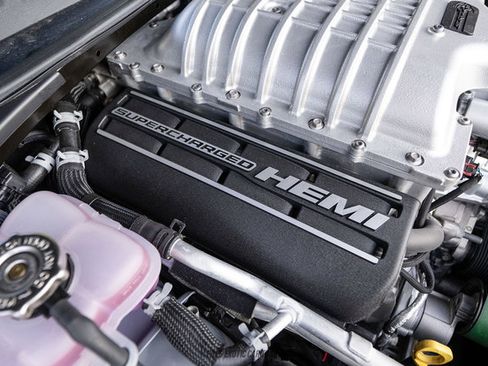 Used 2022 Dodge Challenger SRT Super Stock RWD image 18